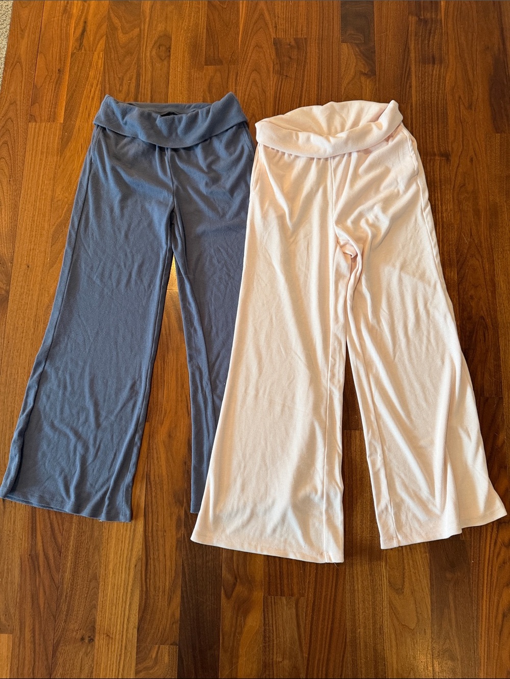 Art Class M Wide-Leg Kids Lounge Pants - Blue and Light Pink